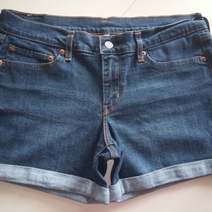 Levi's Shorts Women's Size 31